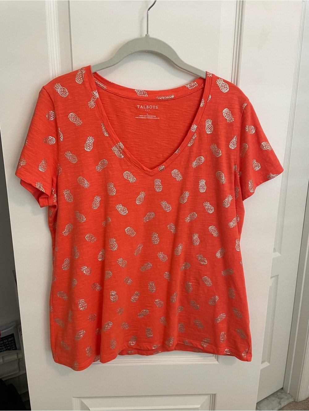 Talbots Coral V-Neck Tee with Metallic Pineapple Motif